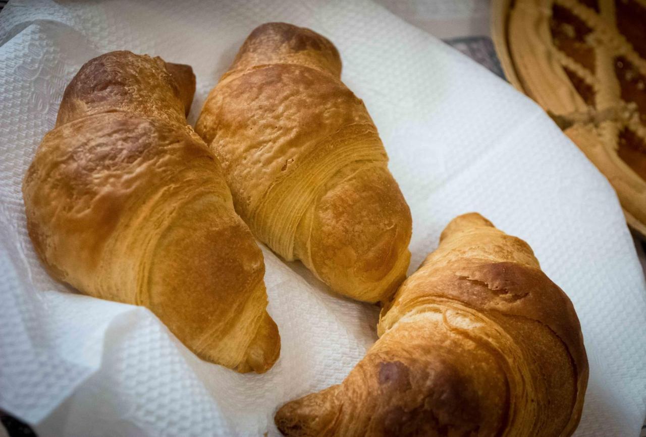 Raro'S Home Bed & Breakfast Πομπηία Εξωτερικό φωτογραφία