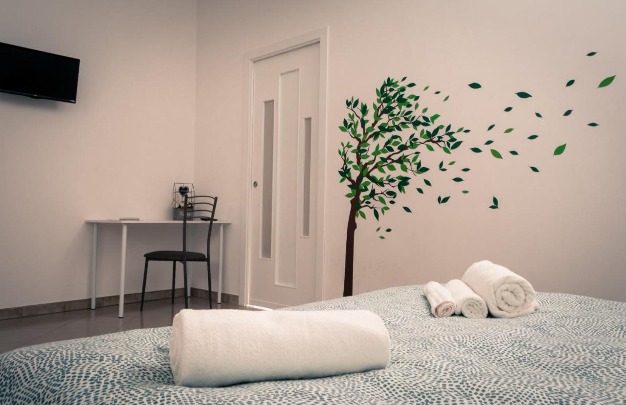 Raro'S Home Bed & Breakfast Πομπηία Εξωτερικό φωτογραφία