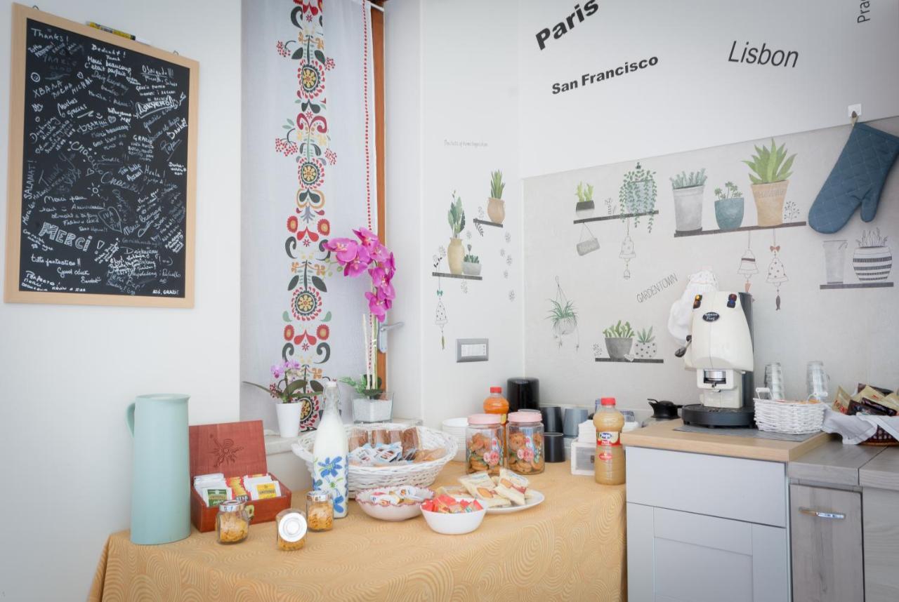Raro'S Home Bed & Breakfast Πομπηία Εξωτερικό φωτογραφία